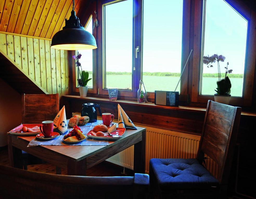 Blick Auf Den Bodden Apartment *
